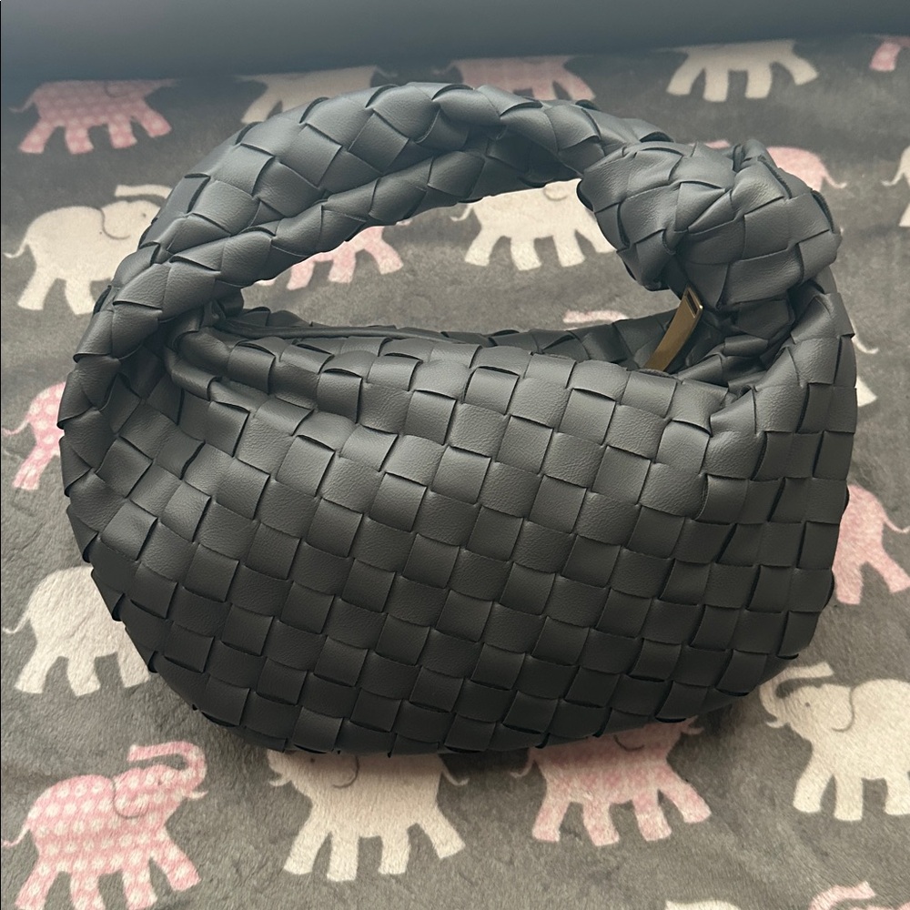 Knotted Woven Handbag Grey